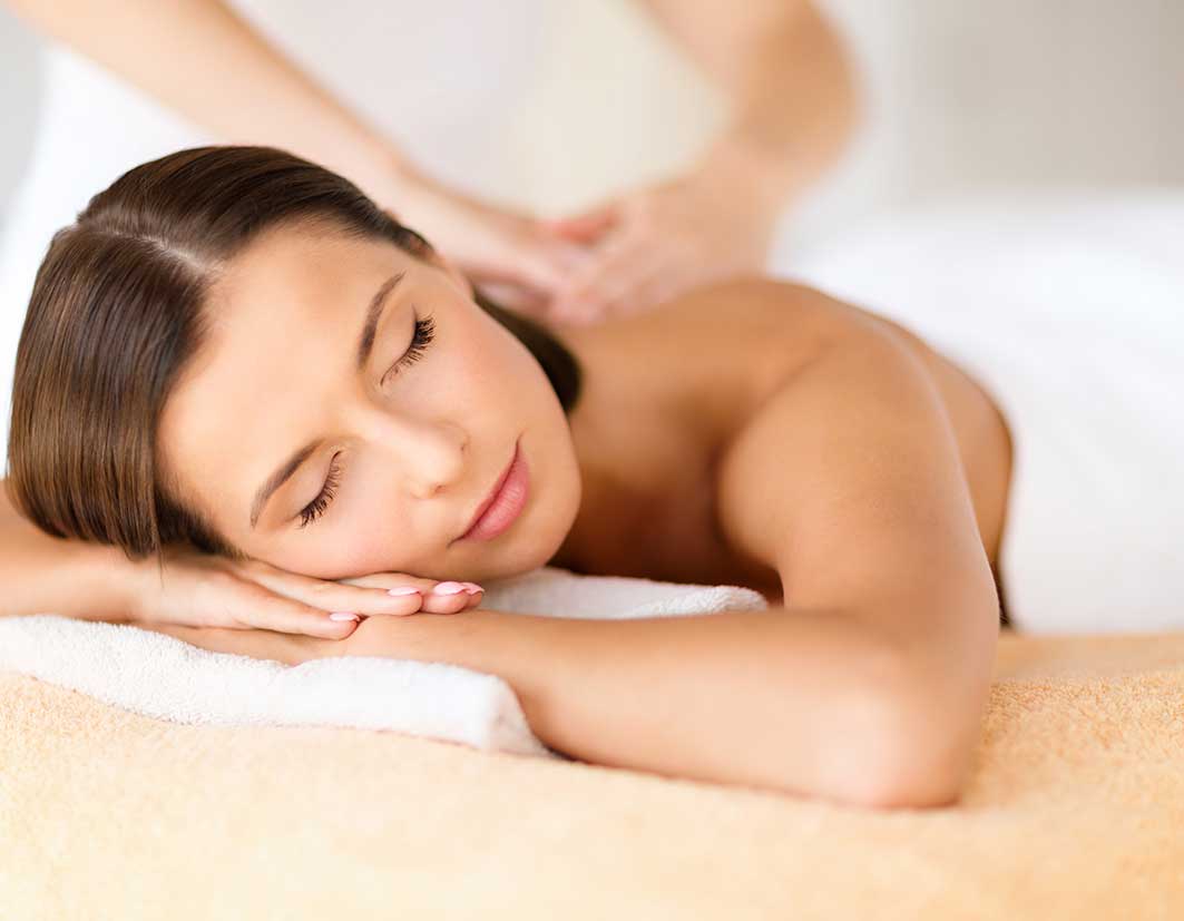 How Therapeutic Massage Improves Circulation, Flexibility, and Stress Levels
